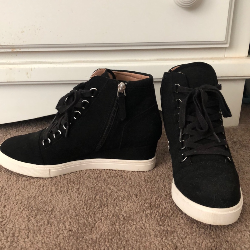 Cute black high tops